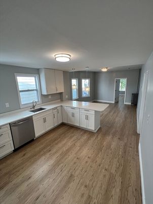 Interior, Kitchen, Pendant Lights, Wood Texture Flooring