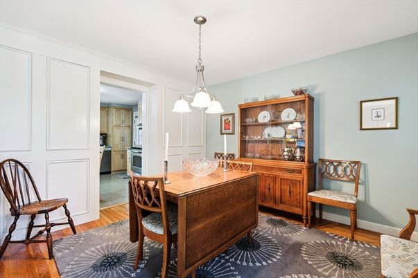 Dining room, Interior, Kitchen, Pendant Lights, Wood Texture Flooring