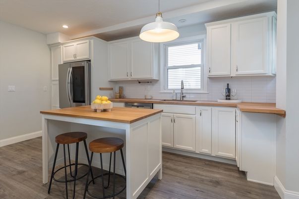 Interior, Kitchen, Pendant Lights, Recessed Lighting, Wood Texture Flooring