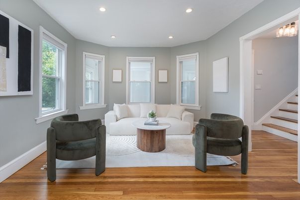 Interior, Living room, Recessed Lighting, Wood Texture Flooring