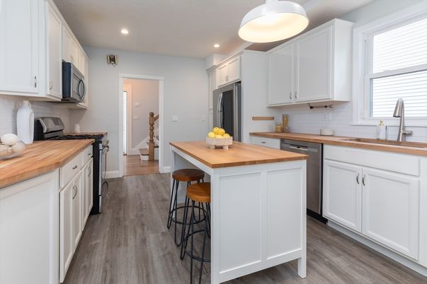 Interior, Kitchen, Recessed Lighting, Wood Texture Flooring