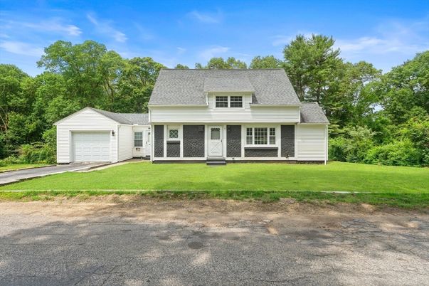 Attached, Backyard, Exterior, Facade, Cape Cod