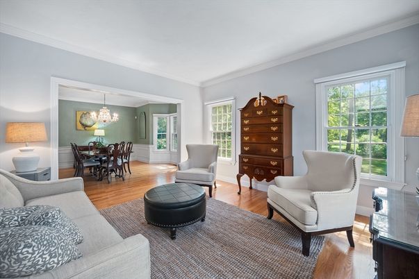 Chandelier, Dining room, Interior, Living room, Wood Texture Flooring