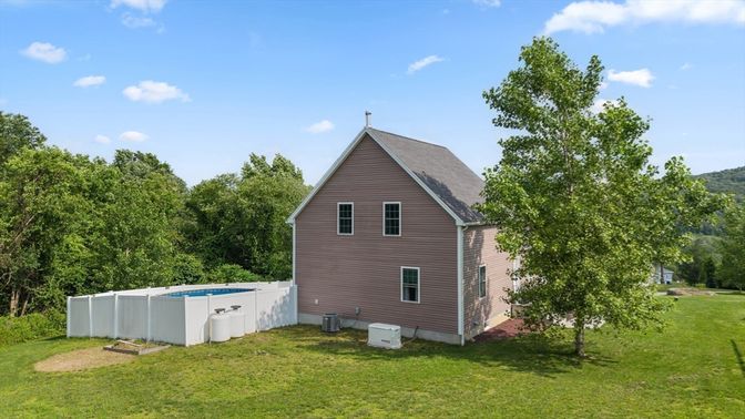 Backyard, Exterior, Hot Tub