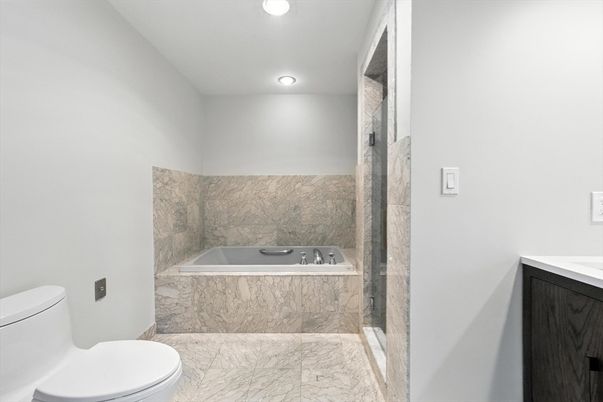 Bathroom, Interior, Marble, Recessed Lighting