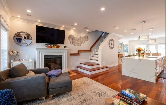 Fireplace, Interior, Living room, Pendant Lights, Recessed Lighting, Wood Texture Flooring