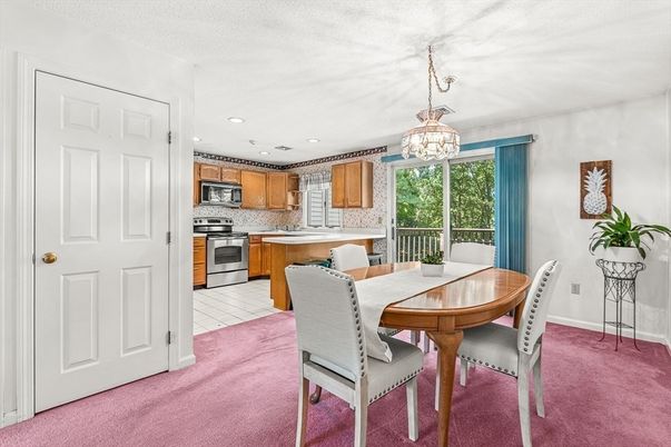 Dining room, Interior, Kitchen, Pendant Lights, Recessed Lighting, Stainless Steel Appliances