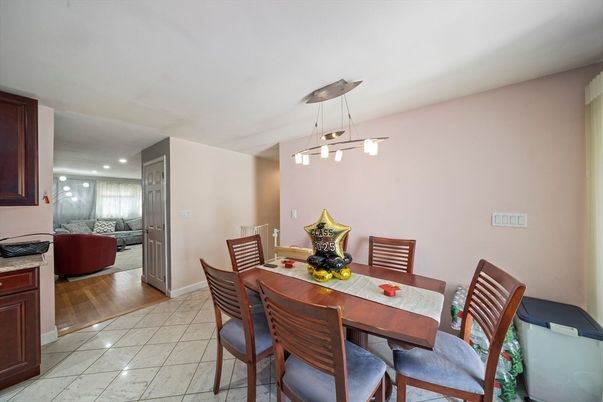 Dining room, Interior, Living room, Pendant Lights, Recessed Lighting, Wood Texture Flooring