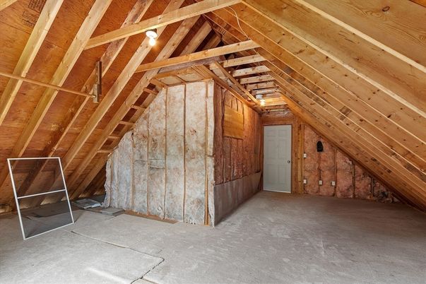 Empty room, Interior, Wooden Beams, Wooden Ceilings, Wooden Walls