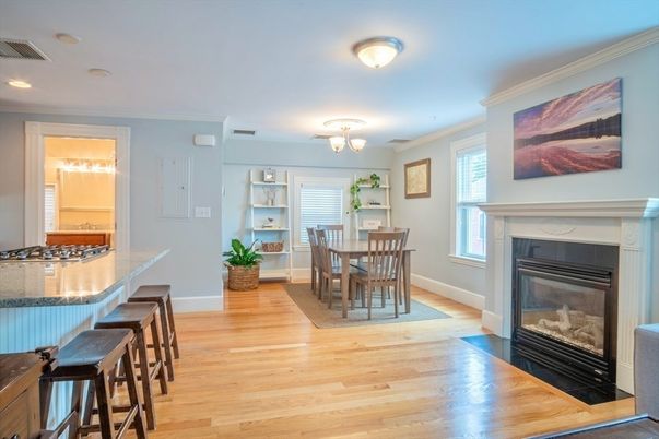 Dining room, Fireplace, Interior, Recessed Lighting, Wood Texture Flooring