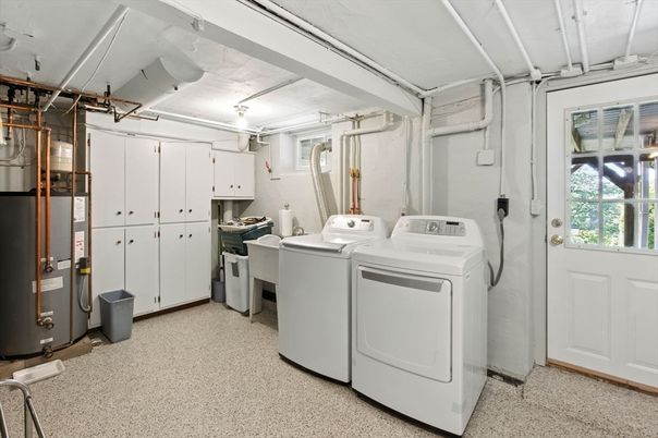 Interior, Washer