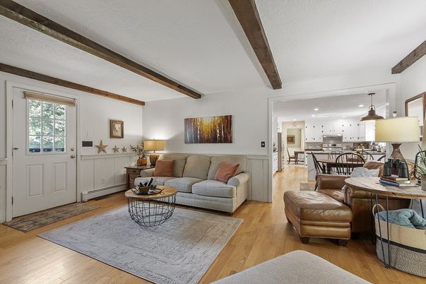 Dining room, Interior, Kitchen, Living room, Pendant Lights, Recessed Lighting, Wooden Beams, Wood Texture Flooring