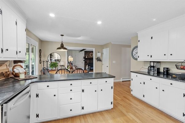 Interior, Kitchen, Pendant Lights, Recessed Lighting, Wood Texture Flooring