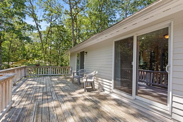Exterior, Wood Texture Flooring