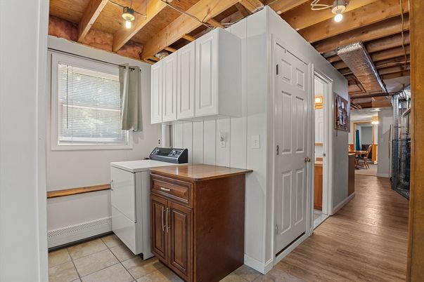 Interior, Washer, Wooden Beams, Wooden Ceilings, Wood Texture Flooring