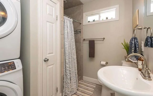 Bathroom, Interior, Washer