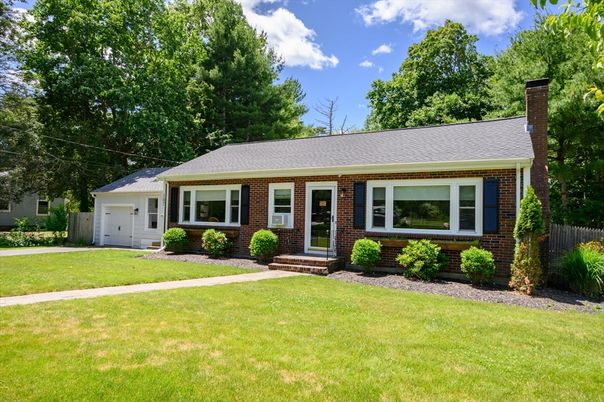 Attached, Exterior, Facade, Brick Facade, Cape Cod