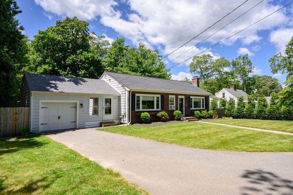 Attached, Exterior, Facade, Brick Facade, Cape Cod