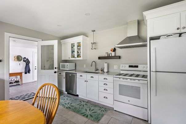 Interior, Kitchen, Pendant Lights
