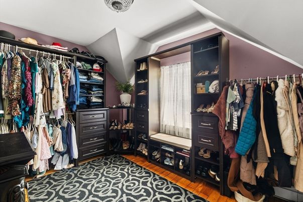 Interior, Walk-in Closets, Wood Texture Flooring