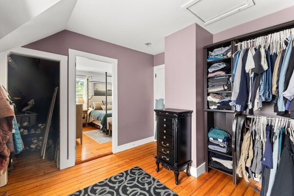 Bedroom, Interior, Walk-in Closets, Wood Texture Flooring