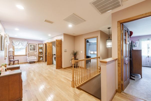 Interior, Pendant Lights, Recessed Lighting, Wood Texture Flooring