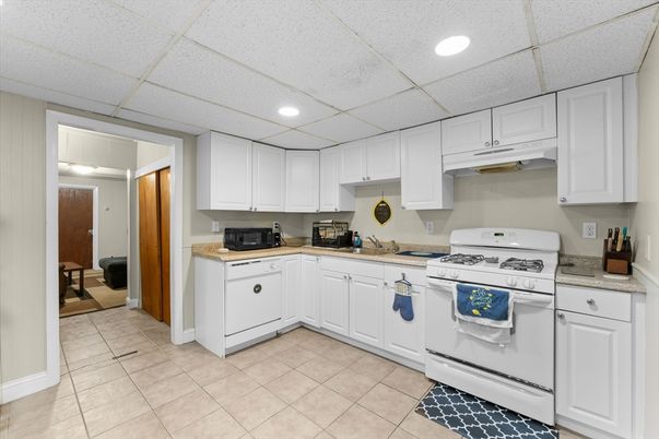 Interior, Kitchen, Recessed Lighting
