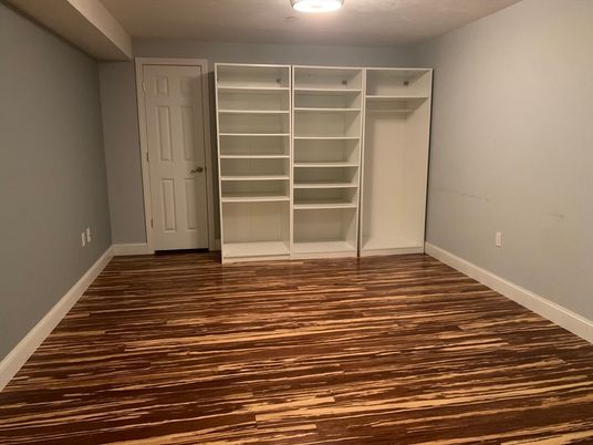 Interior, Walk-in Closets, Wood Texture Flooring