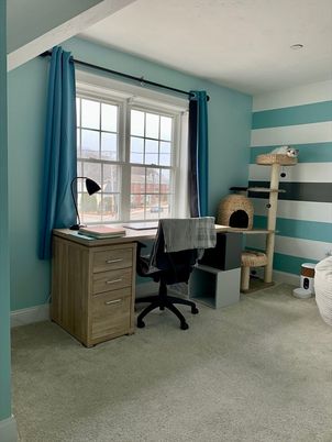 Home Office, Interior