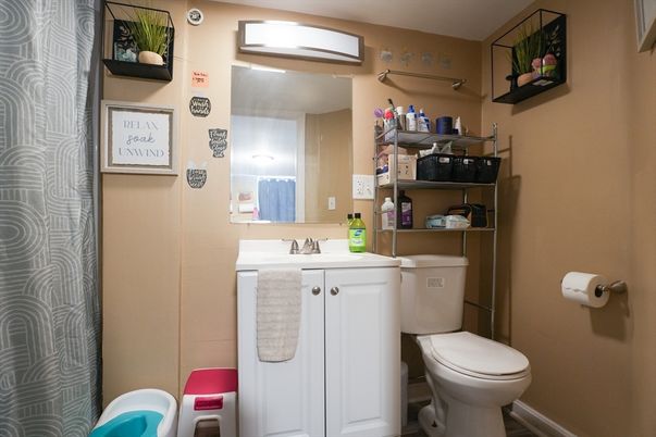 Bathroom, Interior