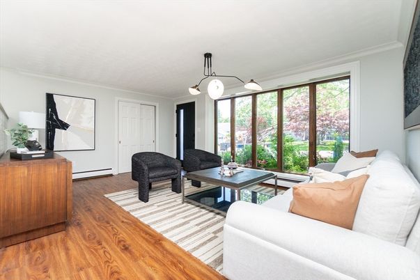 Interior, Living room, Pendant Lights, Wood Texture Flooring