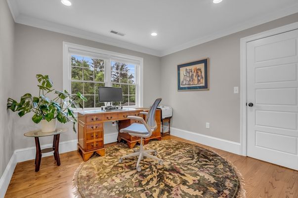 Home Office, Interior, Recessed Lighting, Wood Texture Flooring