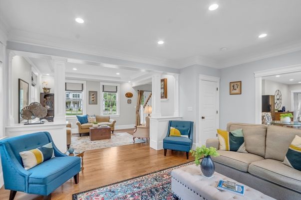 Interior, Living room, Recessed Lighting, Wood Texture Flooring