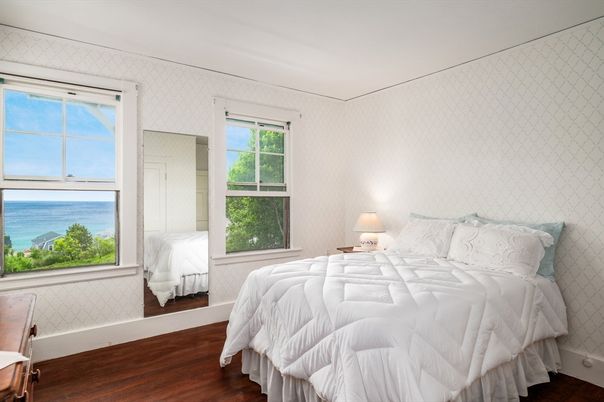 Bedroom, Interior, Water, Wood Texture Flooring