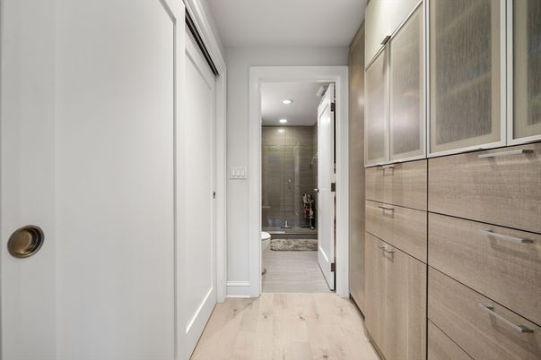 Bathroom, Interior, Recessed Lighting, Wood Texture Flooring