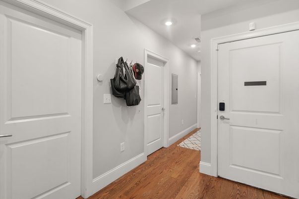 Interior, Recessed Lighting, Wood Texture Flooring