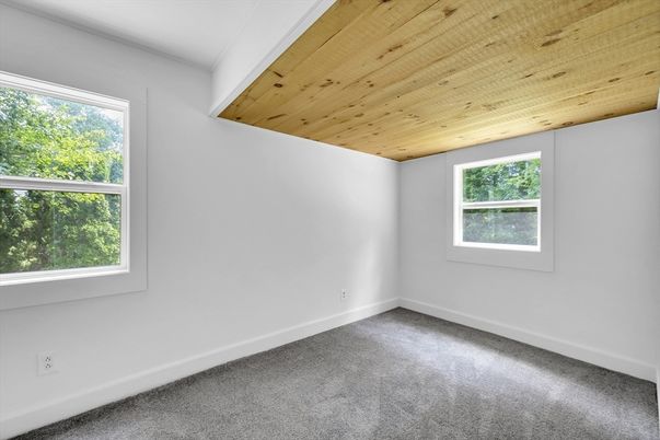 Empty room, Interior, Recessed Lighting, Wooden Ceilings
