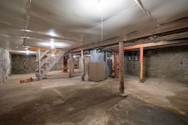 Elevator, Interior, Stone Walls