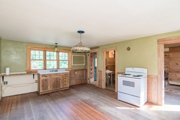 Interior, Kitchen, Pendant Lights, Wood Texture Flooring, Wooden Walls