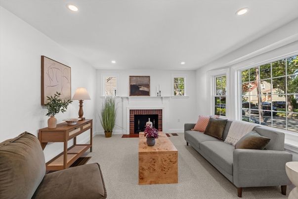 Fireplace, Interior, Living room, Recessed Lighting
