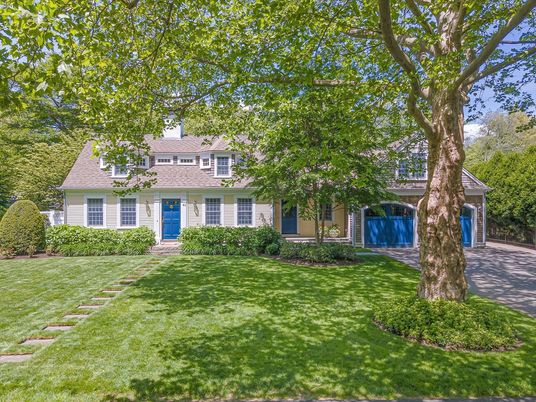 Backyard, Detached Garage, Exterior, Facade, Cape Cod