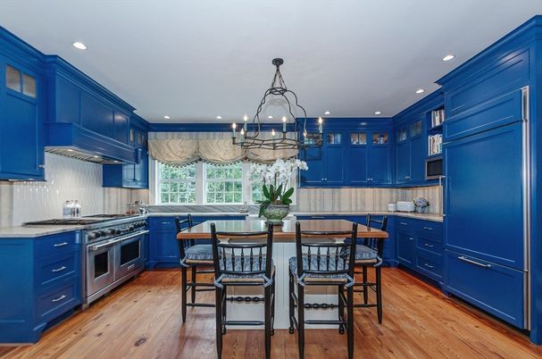 Chandelier, Interior, Kitchen, Recessed Lighting, Stainless Steel Appliances, Wood Texture Flooring