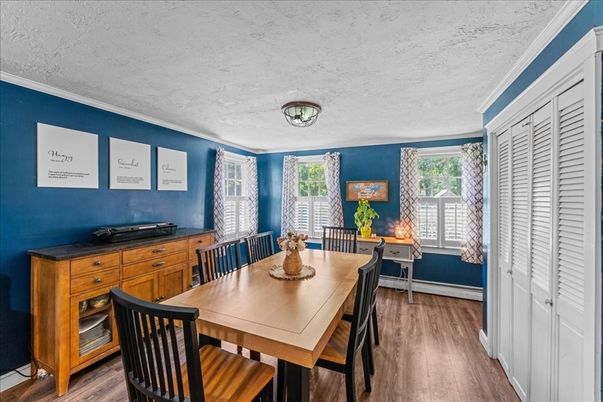 Dining room, Interior, Wood Texture Flooring