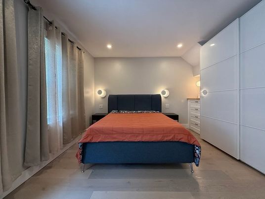 Bedroom, Interior, Recessed Lighting