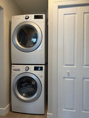 Interior, Utility Closets, Washer