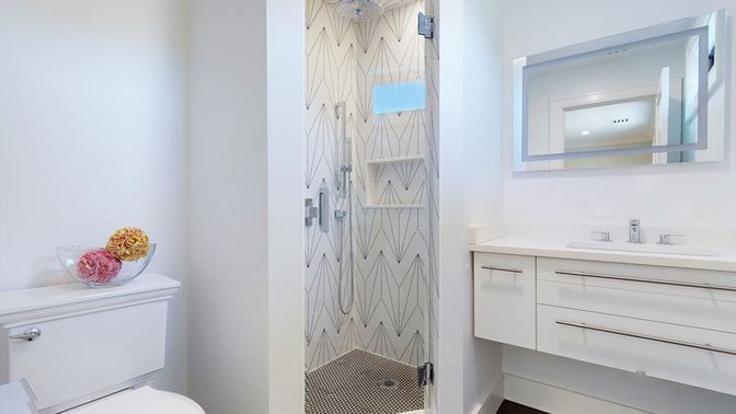 Bathroom, Interior, Recessed Lighting