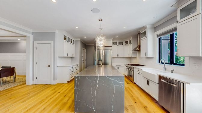 Chandelier, Dining room, Interior, Kitchen, Recessed Lighting, Stainless Steel Appliances, Wood Texture Flooring