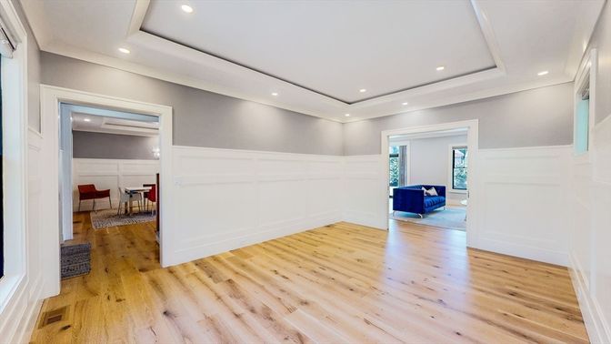 Interior, Recessed Lighting, Wood Texture Flooring