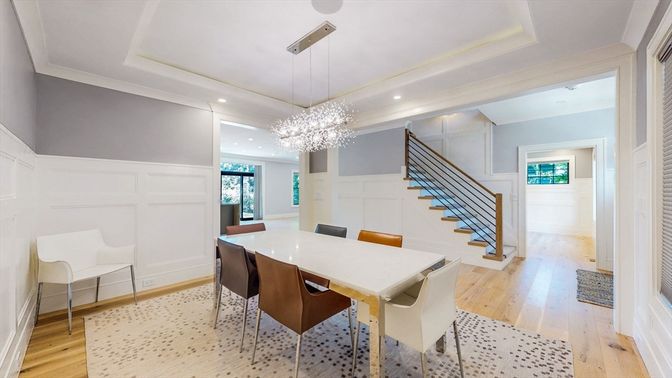 Chandelier, Dining room, Interior, Recessed Lighting, Wood Texture Flooring