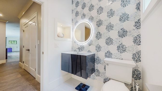 Bathroom, Interior, Recessed Lighting, Wood Texture Flooring